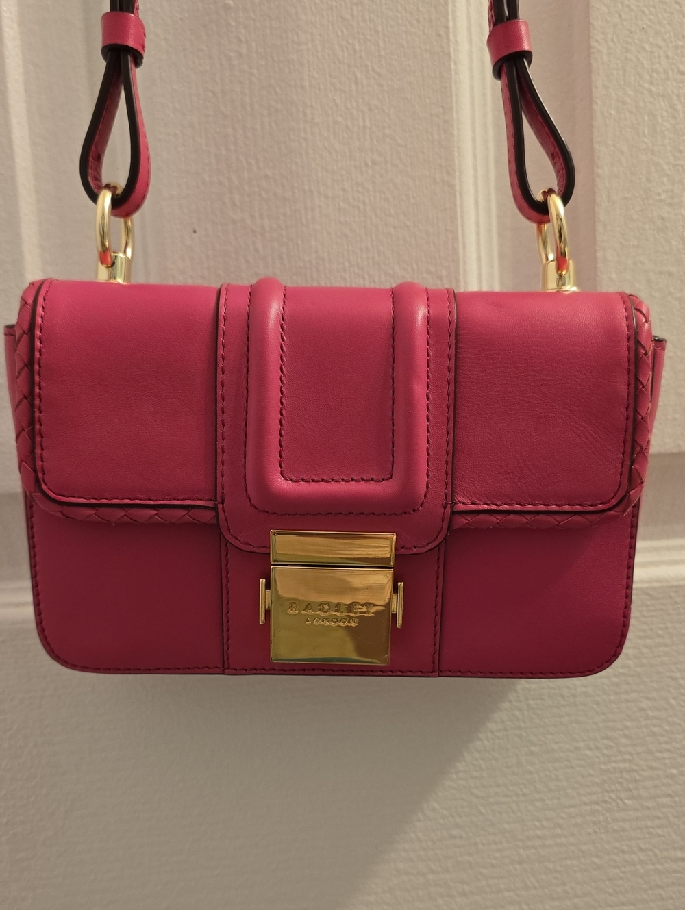 Radley London Hot Pink Fuchsia Leather Hanley Crossbody Mini Flap Handbag